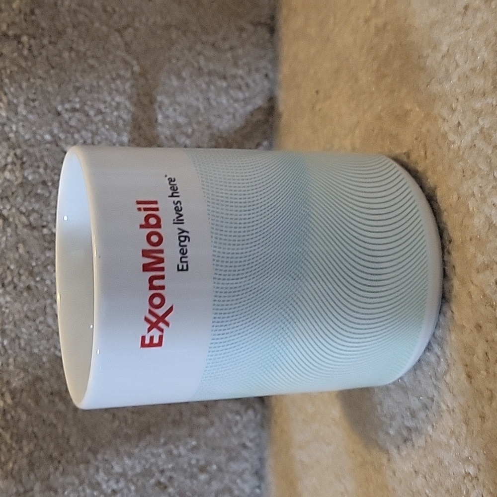 FREE W Any PURCHASE!ExxonMobil mug
